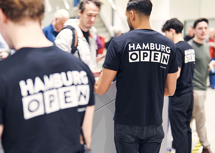 HAMBURG OPEN | Security-Mitarbeitende am Einlass